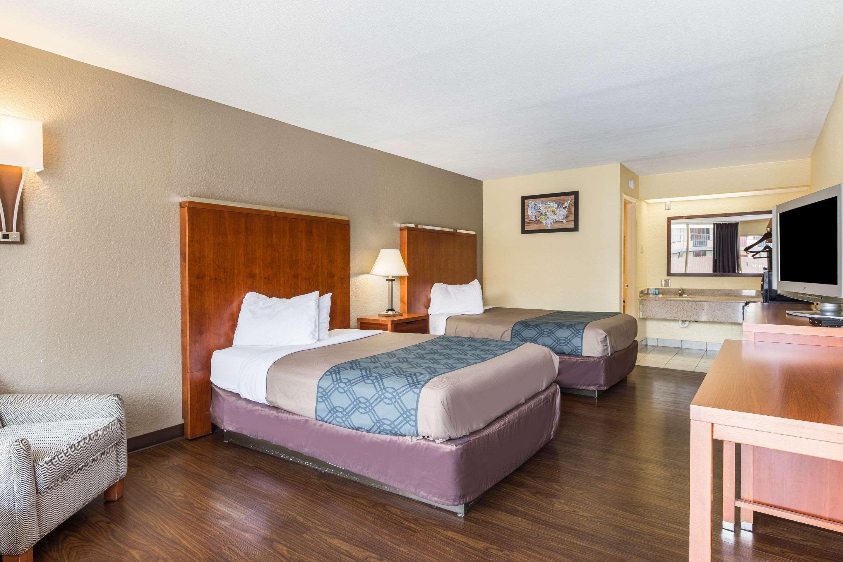 Econo Lodge Pigeon Forge Eksteriør bilde